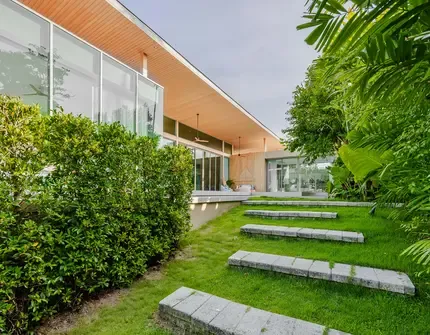 AREN Villas - garden