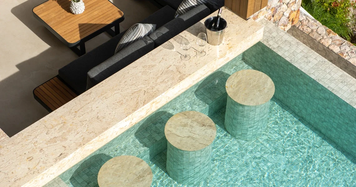 Samui Jewels - Pool Bar