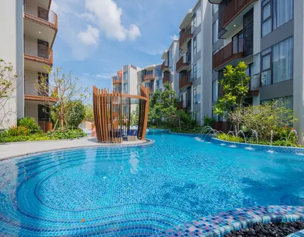 CANVAS Cherngtalay - pool