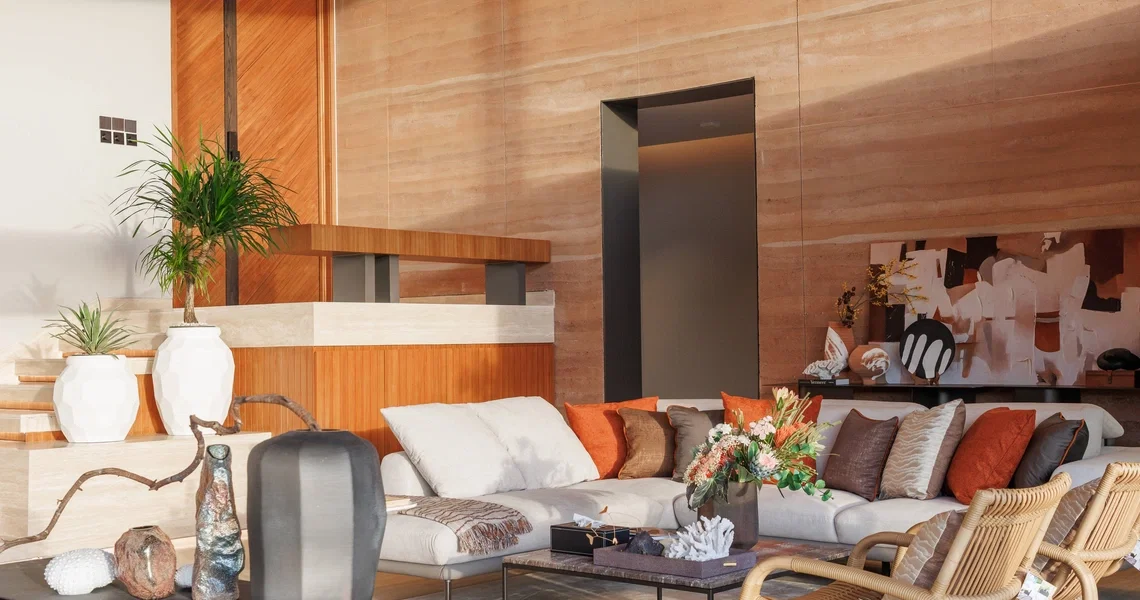 SERRANA Lakefront - living room
