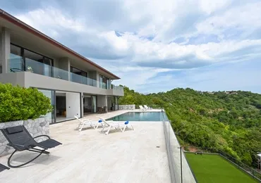 Luxury villas on Samui Villa Kelly 6 Bedroom Seaview Pool Villa exterior