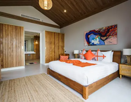 Luxury villas on Samui 5 Bedroom Beachfront Villas in Baan Talay bedroom