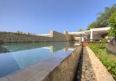Luxury villas on Samui Luxury 3 Bedroom Pool Villa in Samujana swimming pool