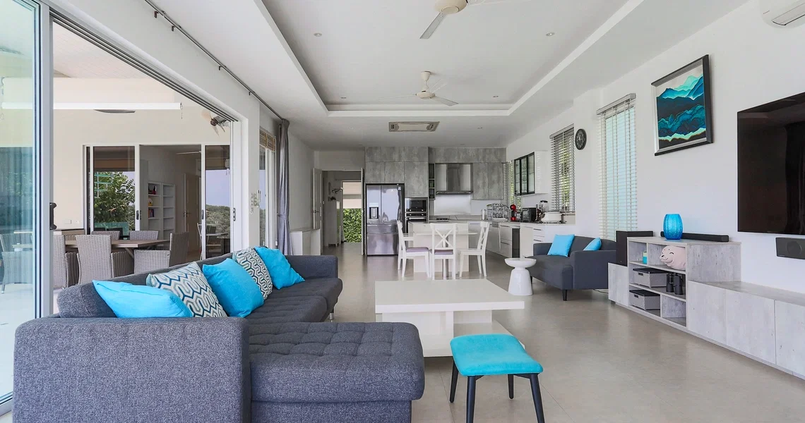 Bayside BB3 living room