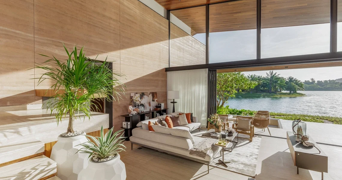 SERRANA Lakefront - living room