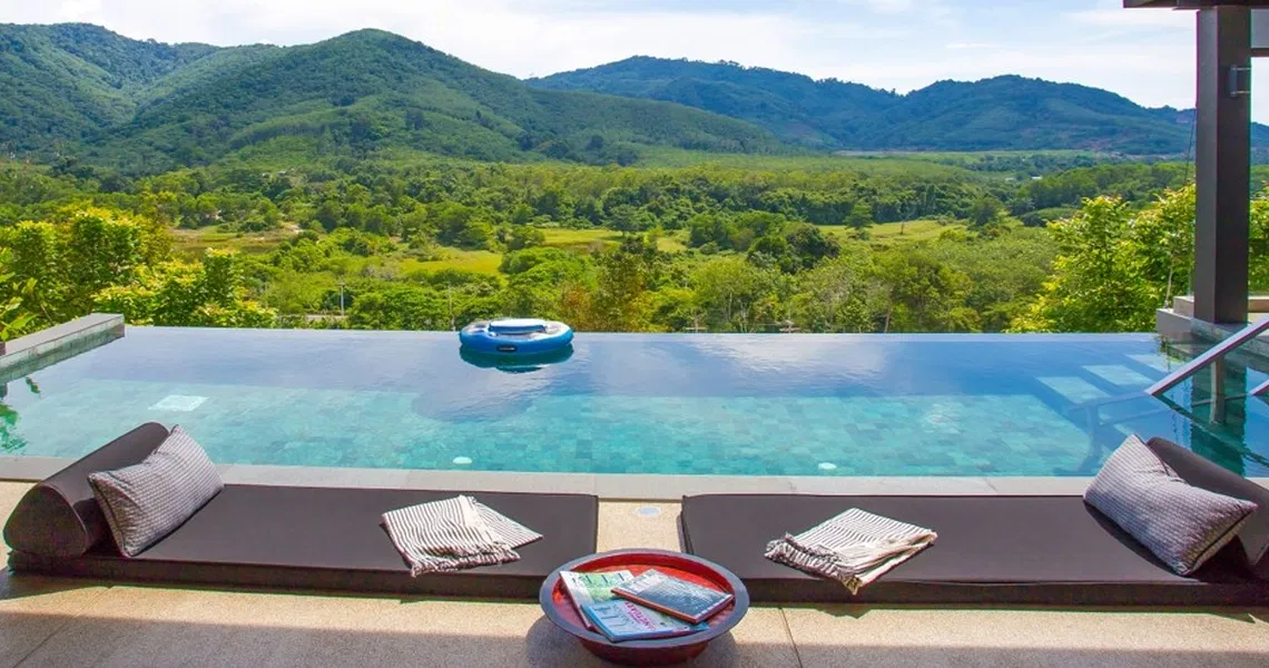 Luxury villas on Phuket Manick Hillside pool