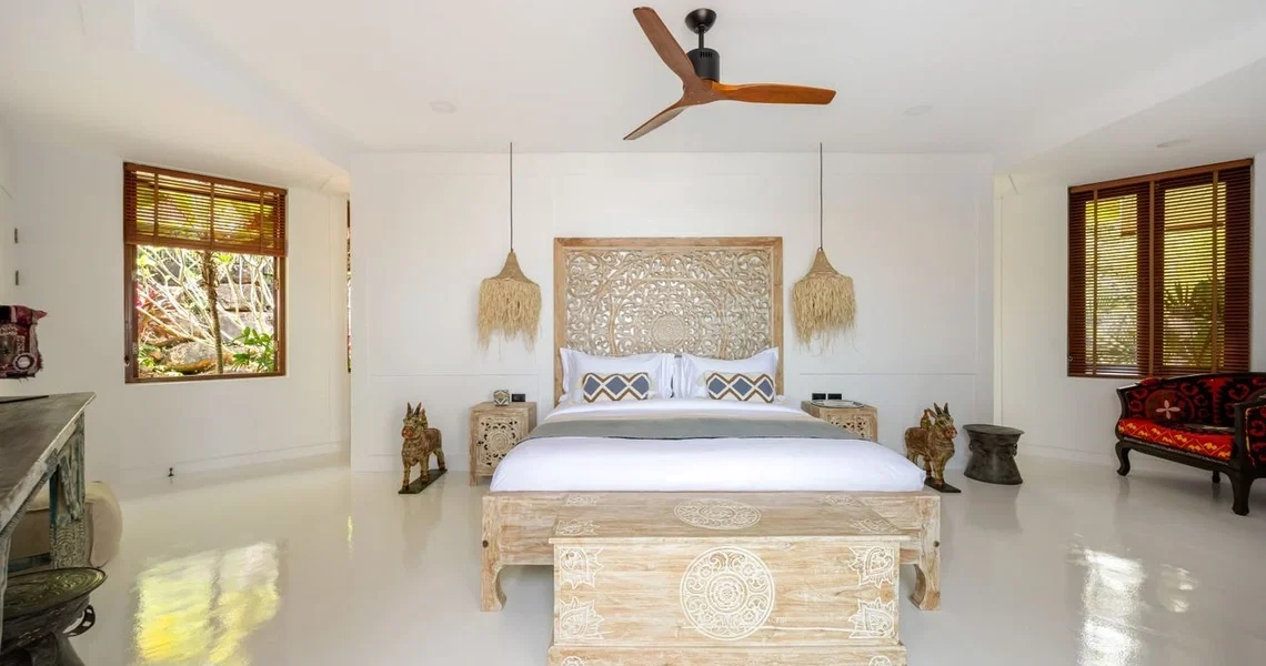 Authentik Villa bedroom