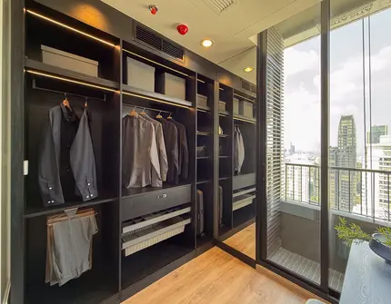 Noble Form Thonglor luxury high-rise -  Specials unit