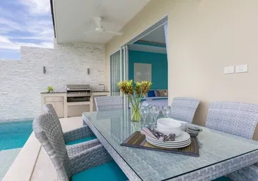 Villa Ambience - Outdoor table