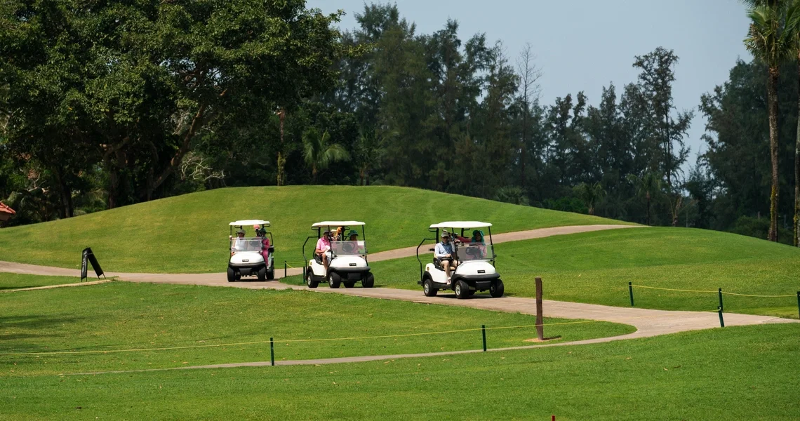 Laguna Homes - golf course