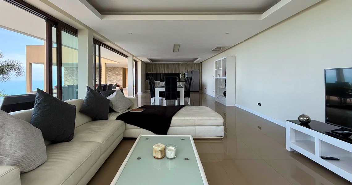 Rockwater Villa Enam- Living area