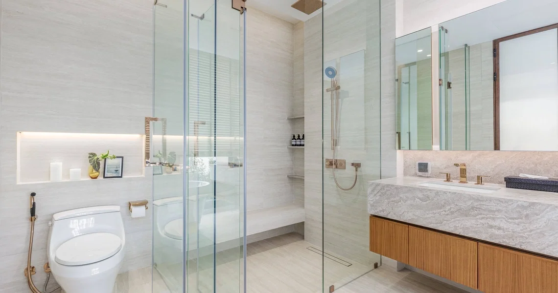 SERRANA Lakefront - bathroom