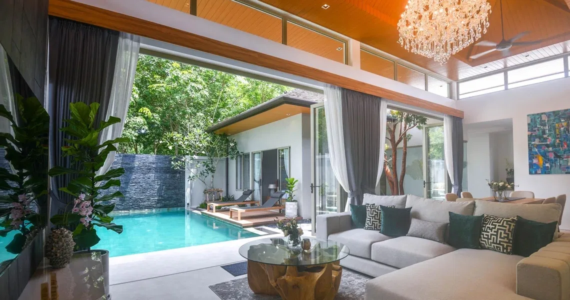 Wilawan Villas - pool from Living room
