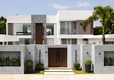 Laguna Homes - external entrance