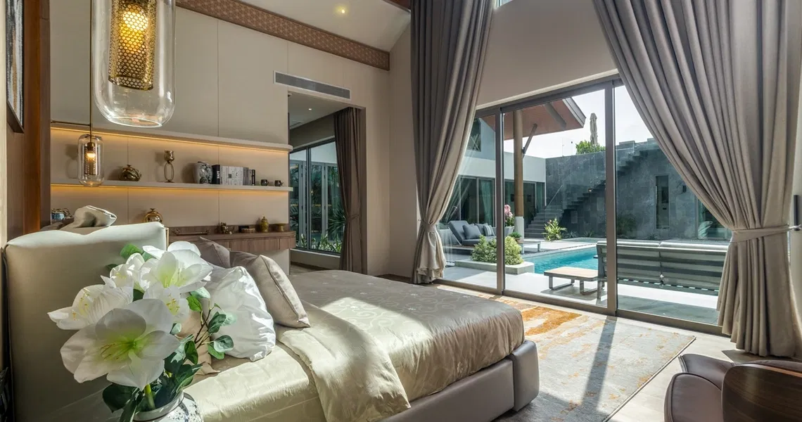 Erawana Grand - living room view