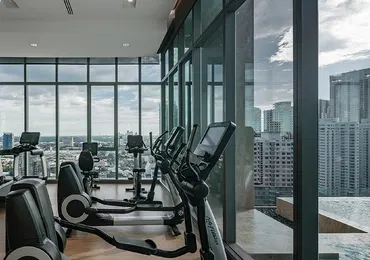 Kraam Sukhumvit 26 - City view from fitness