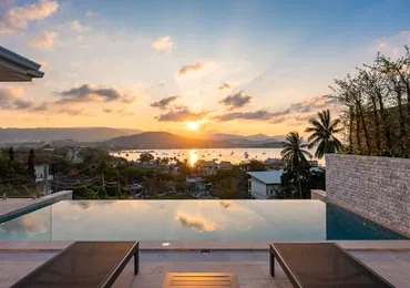 Bangrak Bayview - pool sunset time