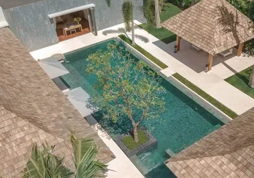 Anchan Burgundy – Swimming pool