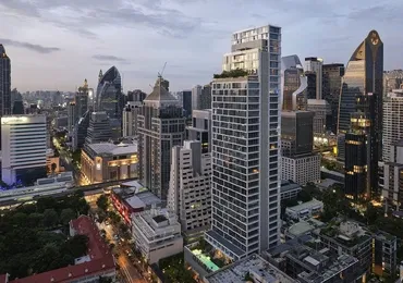 Scope Langsuan ultraluxury Bangkok condo - exterior