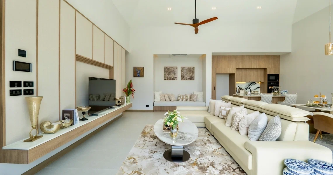 Erawana Creek - living room