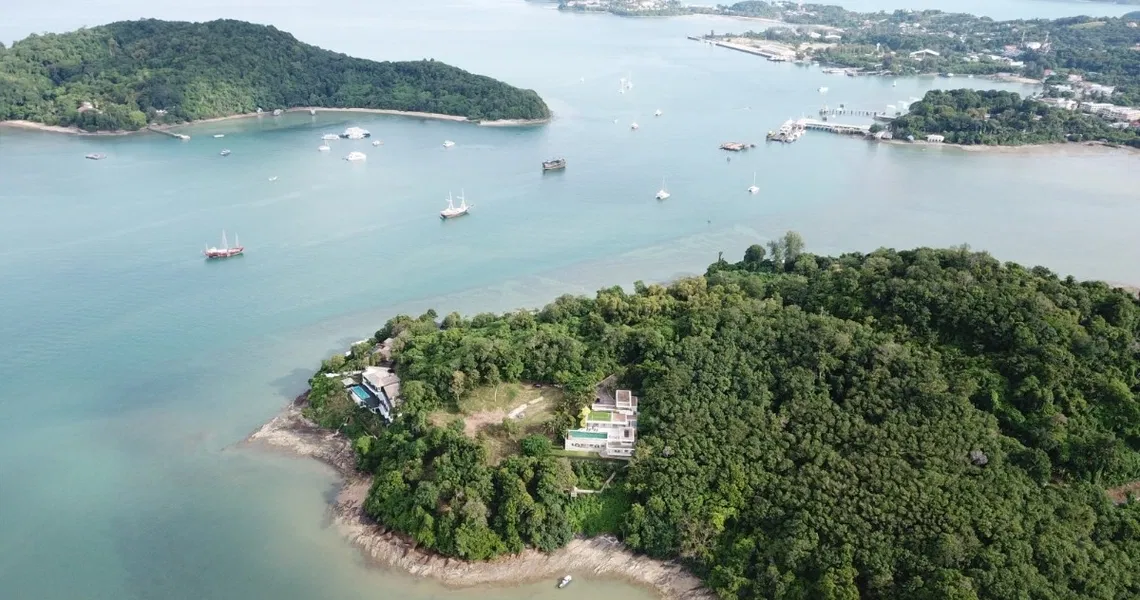 Tamarind Bay oceanfront land -  above view
