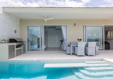 Villa Ambience - Swimming pool