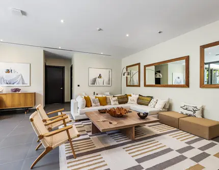 Villa Mimosa Layan Beach-Living area