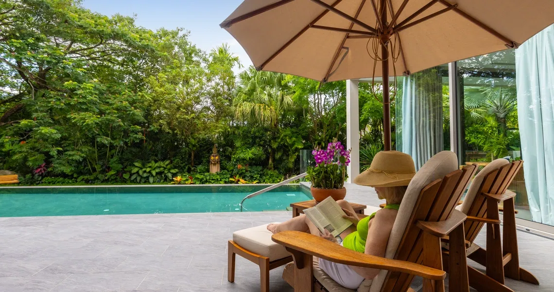 Villa Mimosa Layan Beach-Sunbed