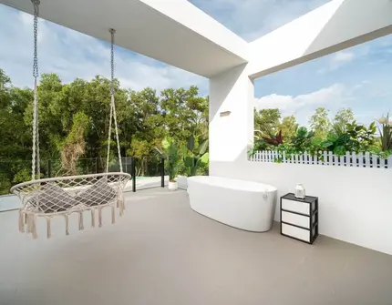 Laguna Villa 4 Bedroom - swing