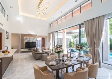 The Breeze Villas - Dinning table